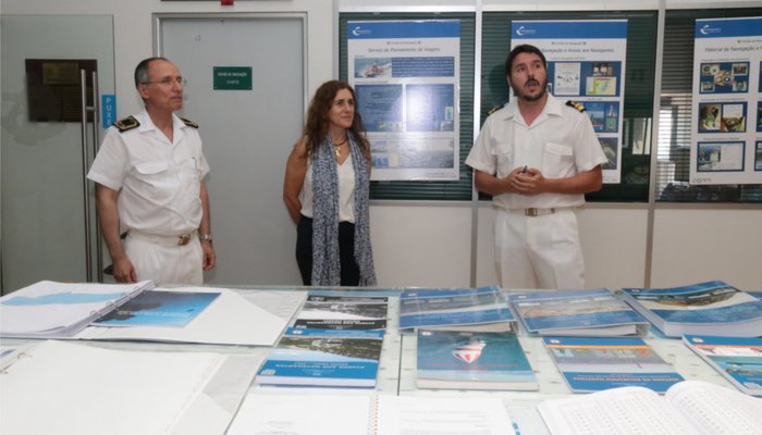 Diretor-geral do IH recebe a Prof.ª Doutora Marta Chantal Ribeiro, da Faculdade de Direito da Universidade do Porto