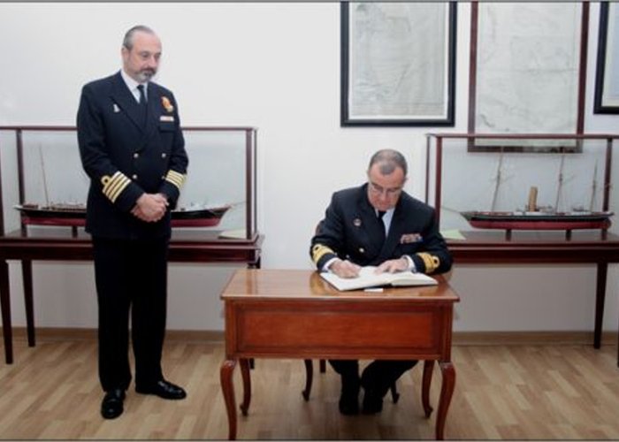 Visita ao Instituto Hidrográfico da Marinha de Espanha