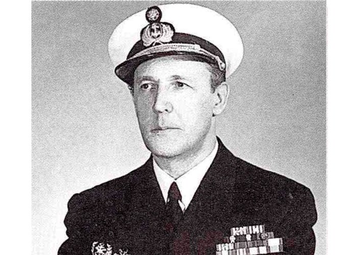 Parabéns ao Vice Almirante Luciano Ferreira Bastos da Costa e Silva