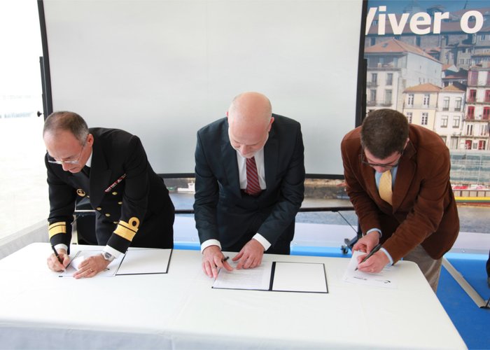 IH assina Protocolo de Cooperação com o Centro Interdisciplinar de Investigação Marinha e Ambiental para a Cooperação Técnica e Científica