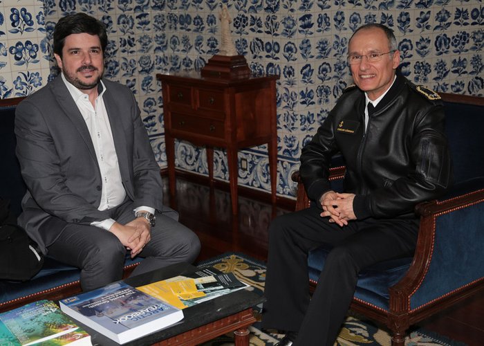 Diretor-geral do Instituto Hidrográfico reúne-se com o Presidente da Junta de Freguesia da Estrela