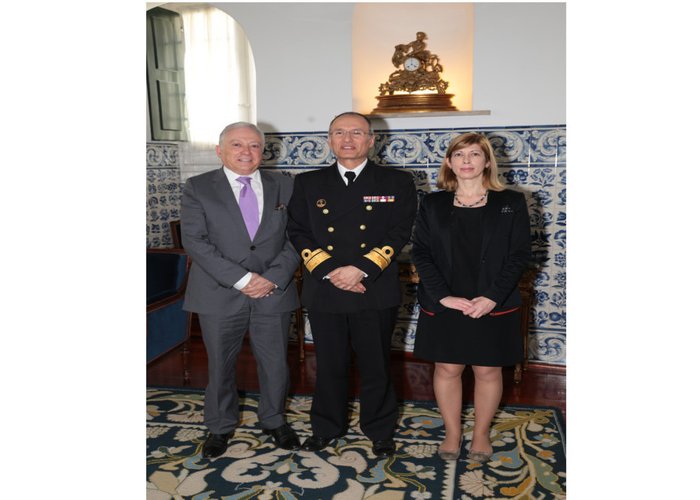 Visita do Presidente da Associação de Auditores dos Curso de Defesa Nacional ao Instituto Hidrográfico