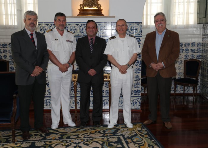 Visita de uma delegação da AOFA ao IH