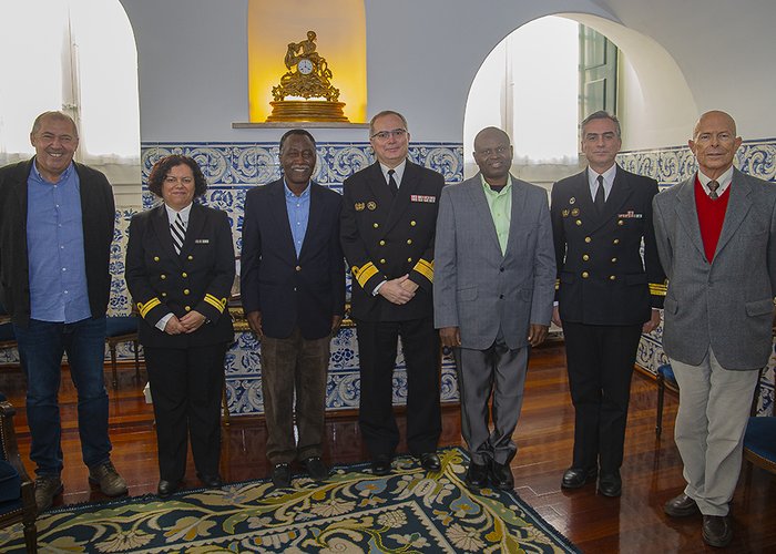 Visita do Nigerian Institute for Oceanography and Marine Research ao IH