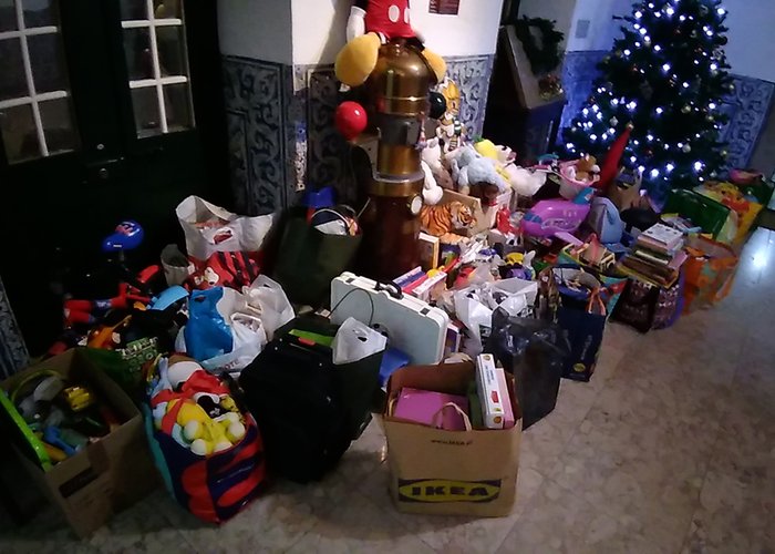 Recolha de Brinquedos e Livros Infantis - 2020