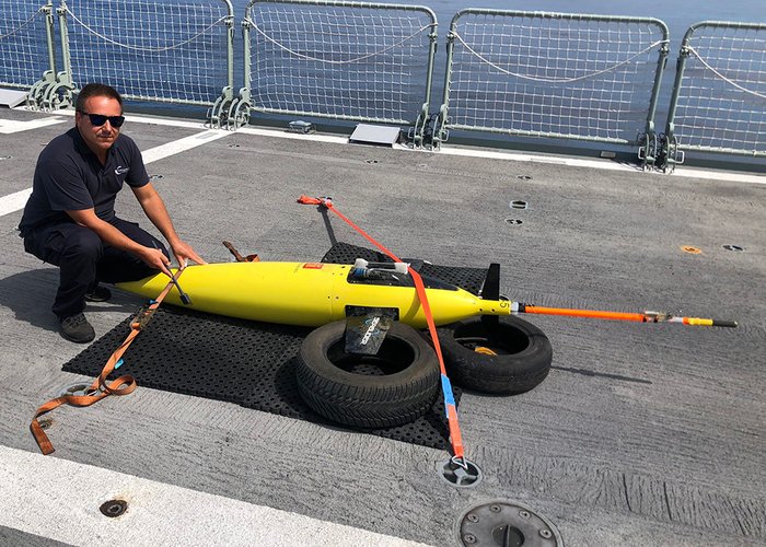 Marinha recupera planador subaquático autónomo à deriva ao largo de Aveiro