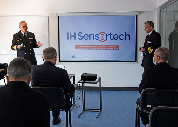 Secretário de Estado Adjunto e da Defesa Nacional visita o Instituto Hidrográfico