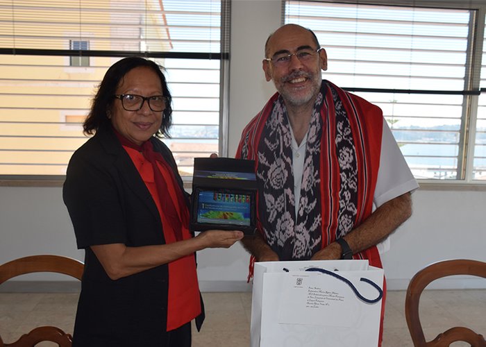 Embaixadora de Timor-Leste visita Instituto Hidrográfico