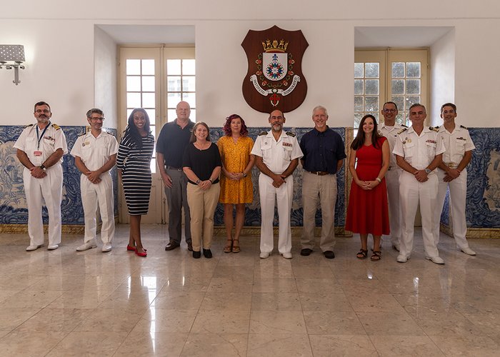 Naval Oceanographic Office da U.S. Navy visita o Instituto Hidrográfico