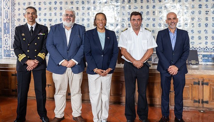 Instituto Hidrográfico recebe visita da profª. Dawn Wright