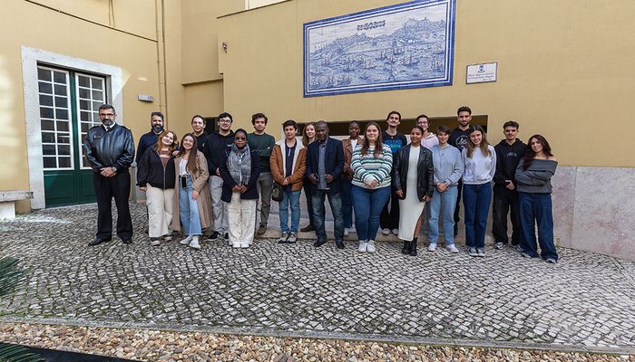 Alunos da Universidade de Aveiro visitam o Instituto Hidrográfico