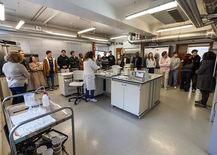Alunos da Universidade de Aveiro visitam o Instituto Hidrográfico