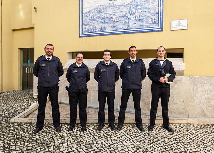 Curso de Formação de Sargentos visita o Instituto Hidrográfico