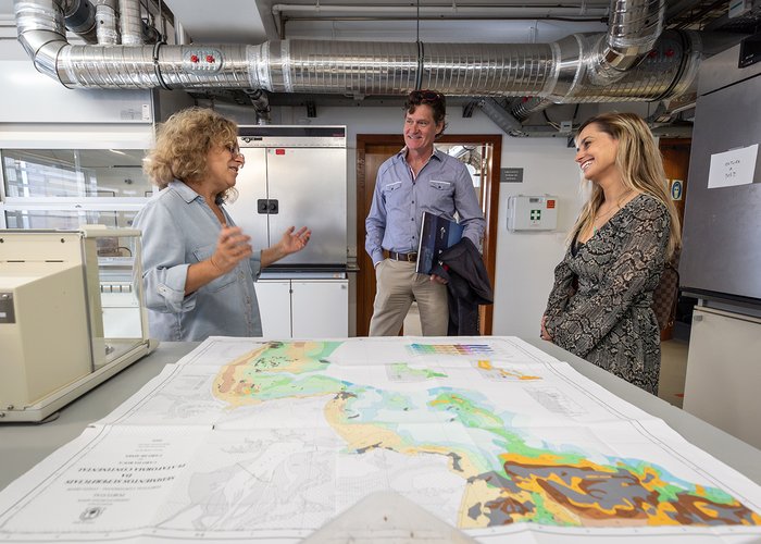 OverSea Business Consulting visita o Instituto Hidrográfico