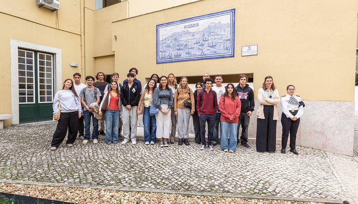 Instituto Hidrográfico recebe a visita dos alunos da Universidade Nova SBE