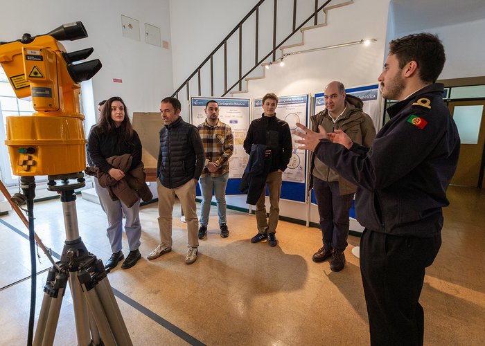 Instituto Hidrográfico recebe visita de alunos do Curso de Formação para Operador de Tráfego Marítimo