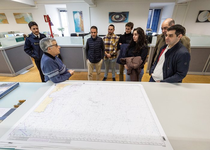 Instituto Hidrográfico recebe visita de alunos do Curso de Formação para Operador de Tráfego Marítimo