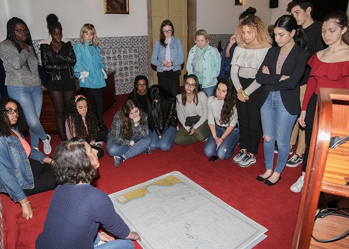 Alunos da Escola Secundária Professor Ruy Luís Gomes visitam o IH