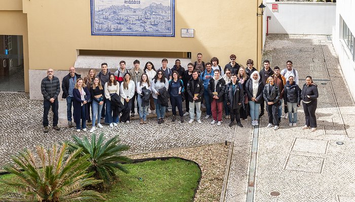 Alunos da Universidade de Coimbra visitam o Instituto Hidrográfico