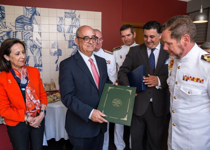 Cerimónia de apresentação das novas edições das cartas náuticas 440-A (Espanhola) e 26312 (Portuguesa)