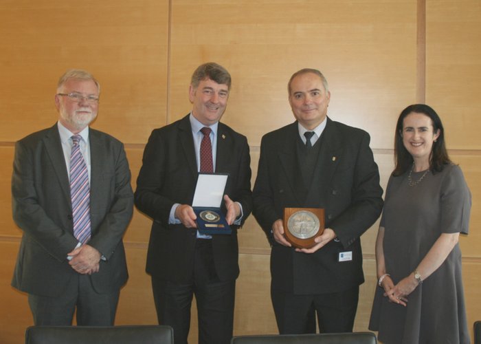 Assinado um Memorando de Entendimento entre o Marine Institute e o Instituto Hidrográfico