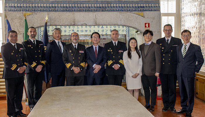 Assinatura de protocolo entre o IH e a KHOA