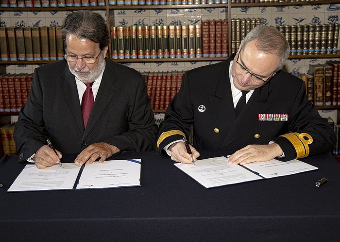 Assinatura do protocolo de cooperação entre o IPQ e o IH
