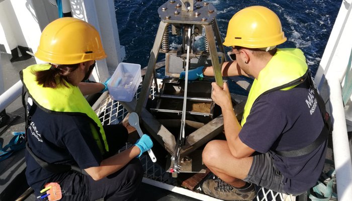 Bolsa de Investigação Científica no âmbito do projeto AQUIMAR