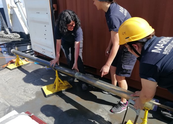 Equipa técnica do Instituto Hidrográfico em missão no arquipélago da Madeira