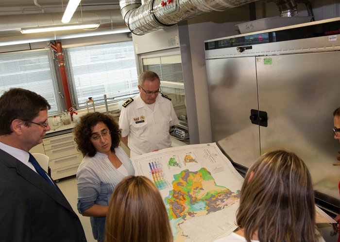 Diretor-geral da Direção-Geral dos Recursos Naturais visita o IH