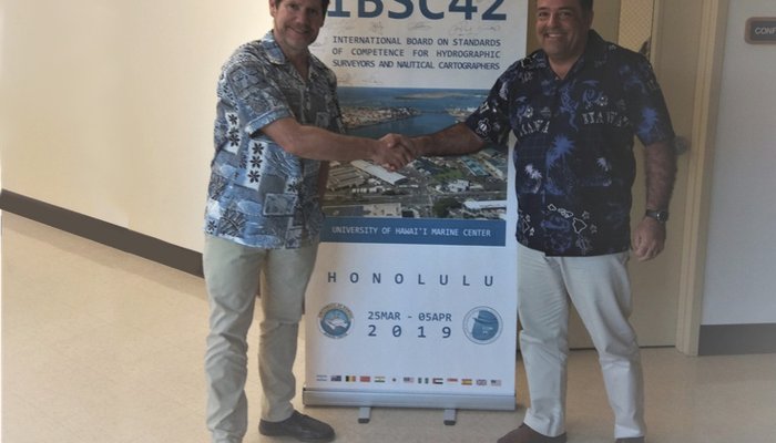 Diretora do RVOMC da University of Hawaii deu as boas vindas ao IBSC