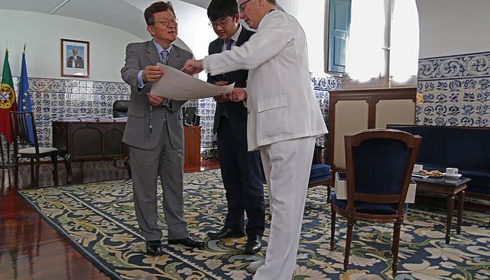 Embaixador da República da Coreia visita o IH