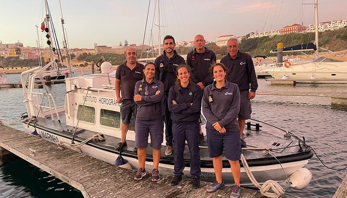 Equipa da Brigada Hidrográfica