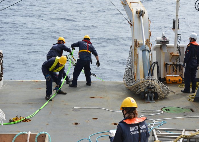 Fundeada nova boia multiparamétrica ao largo de Sines