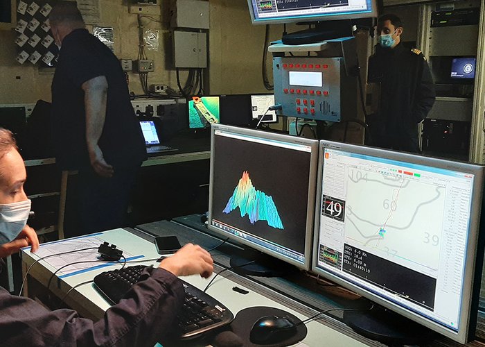 Fundeamento da bóia CS88/1 + Filmagens de documentário BBC