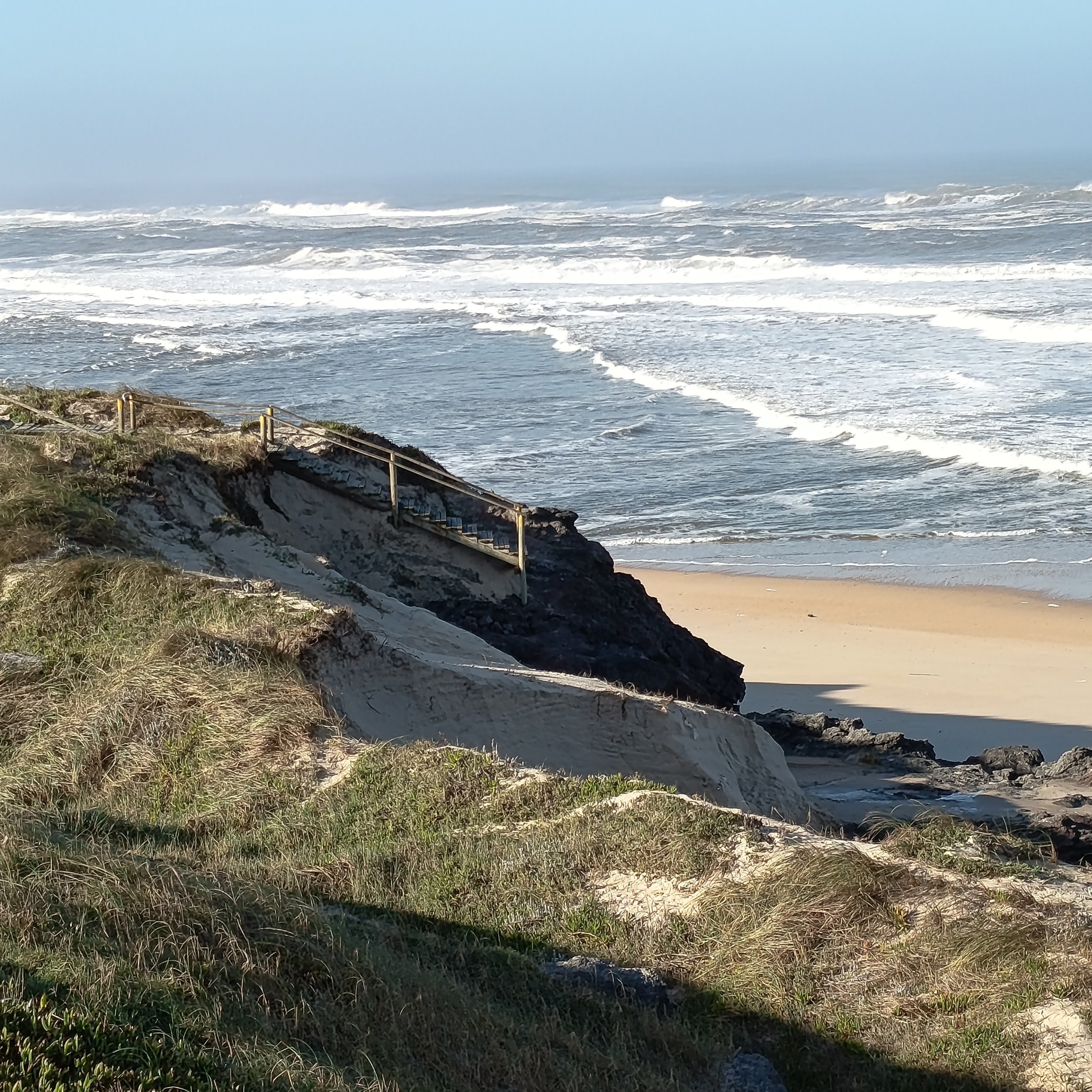 Instituto Hidrográfico contribui para campanha de avaliação dos impactos das tempestades no litoral