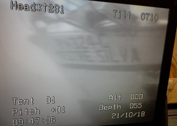 Embarcação “Mestre Silva” localizada pelo NRP Gago Coutinho com uma equipa do Instituto Hidrográfico a bordo