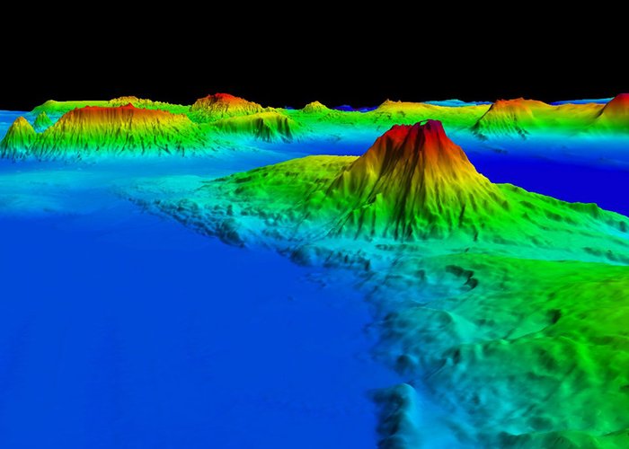 Padronização dos Nomes das Formas/Feições do Relevo Submarino, um legado em língua portuguesa