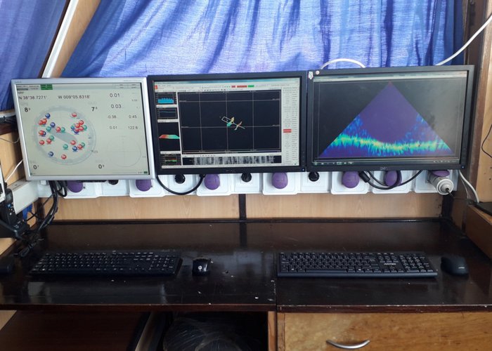 Levantamento Topo-hidrográfico na praia de São Torpes