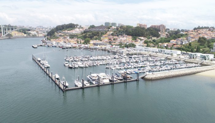 Instituto Hidrográfico realiza reportagem aérea com drone