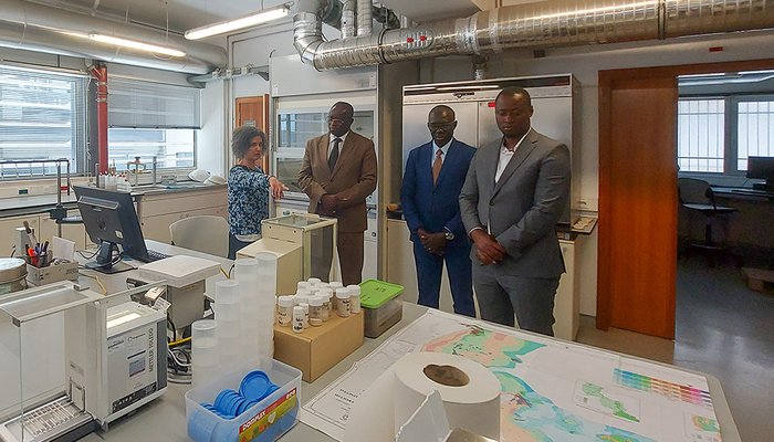 Instituto Marítimo e Portuário da República da Guiné-Bissau visita o Instituto Hidrográfico