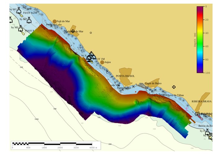 Equipa técnica do Instituto Hidrográfico em missão no arquipélago da Madeira