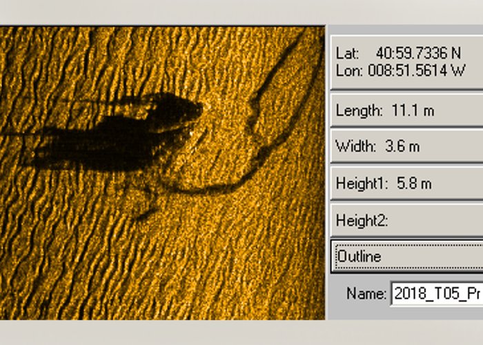 Embarcação “Mestre Silva” localizada pelo NRP Gago Coutinho com uma equipa do Instituto Hidrográfico a bordo