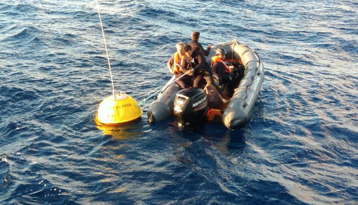 Manutenção da Boia CSA93 - Ilhas Selvagens