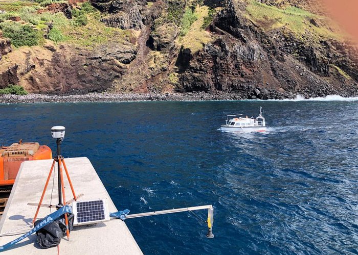 Equipa da BH na ilha do Corvo, juntamente com o agente Penteado da Autoridade Marítima - 2019