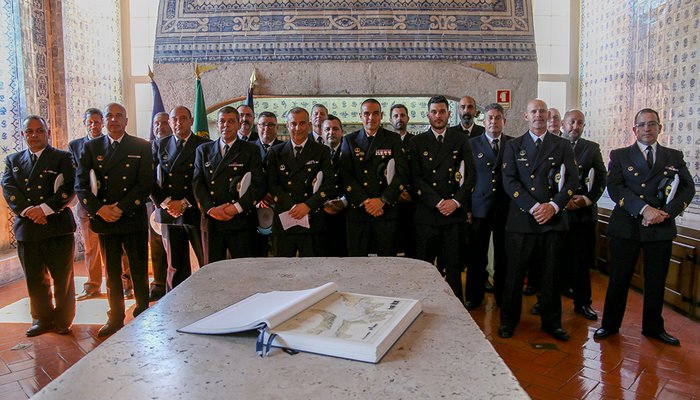 Militares do Curso de Promoção a Sargento-chefe visitam o Instituto Hidrográfico