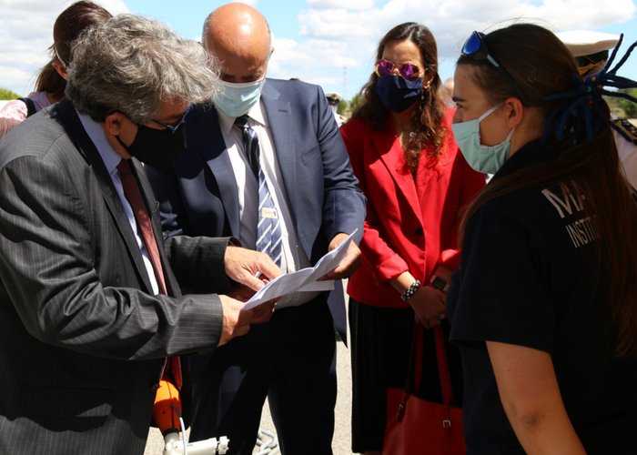 Ministro do Mar visita o Instituto Hidrográfico