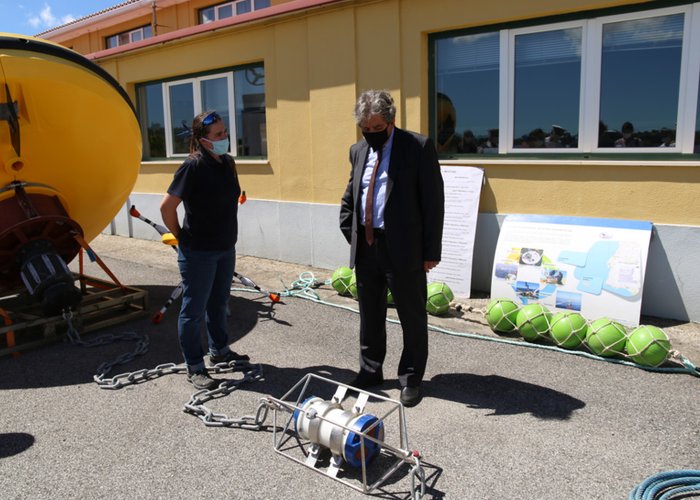 Ministro do Mar visita o Instituto Hidrográfico