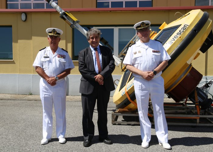 Ministro do Mar visita o Instituto Hidrográfico