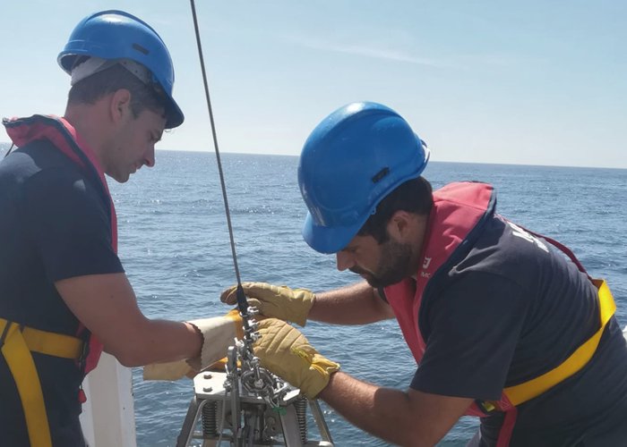 Missão AQUIMAR, colheitas em estações na área mais costeira, entre Portimão e Sagres.